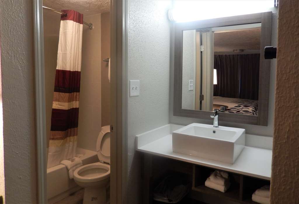 Red Roof Inn Dayton - Moraine/U Of Ντέιτον Δωμάτιο φωτογραφία